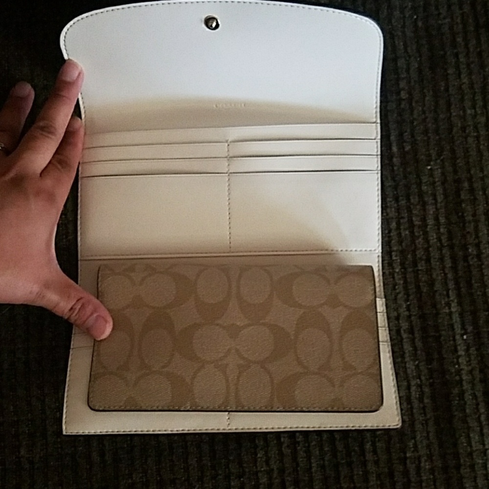 Coach set - Picture 5 of 7